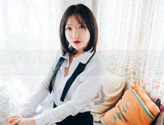 看！Son Ye Eun的学妹作品，资源好像有点意思哟！